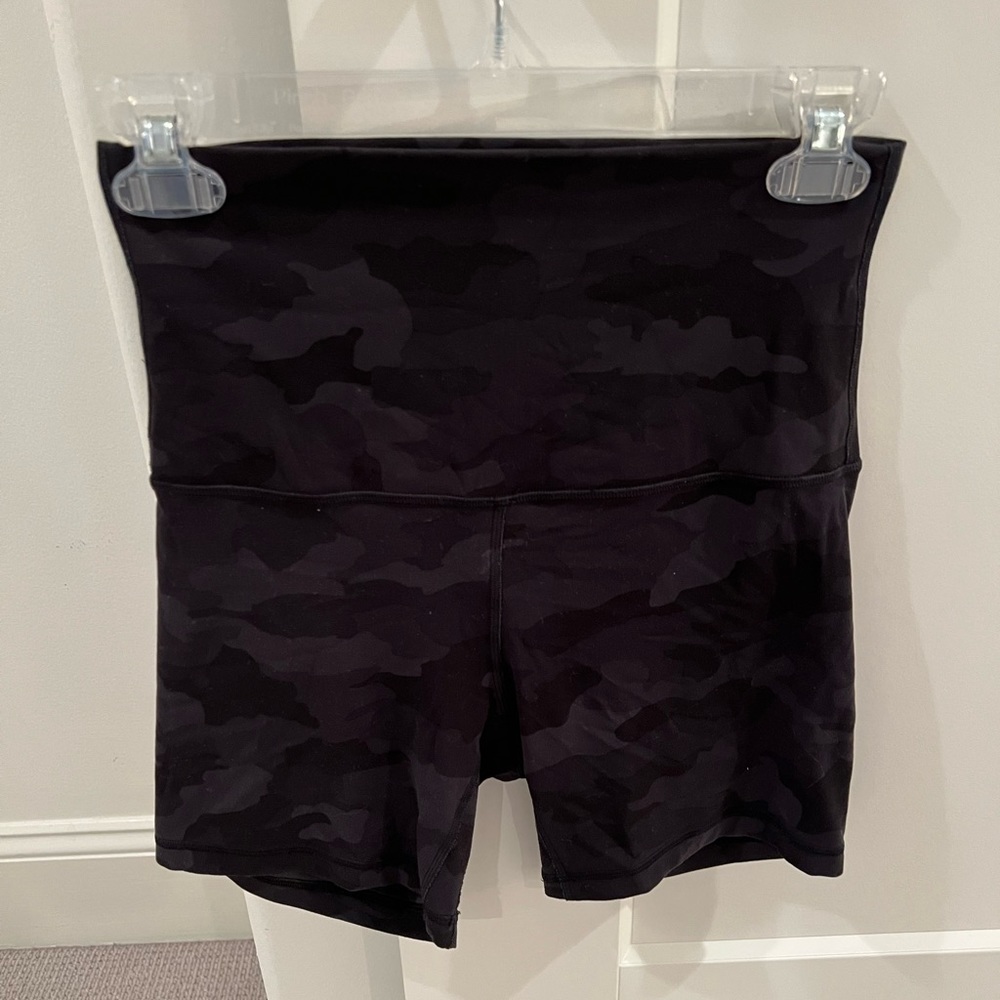 Lululemon Align Biker short "6 *HIGH RISE